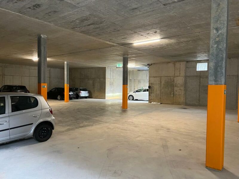 Parken Für Abholer Flughafen Zürich parken-fliegen.ch